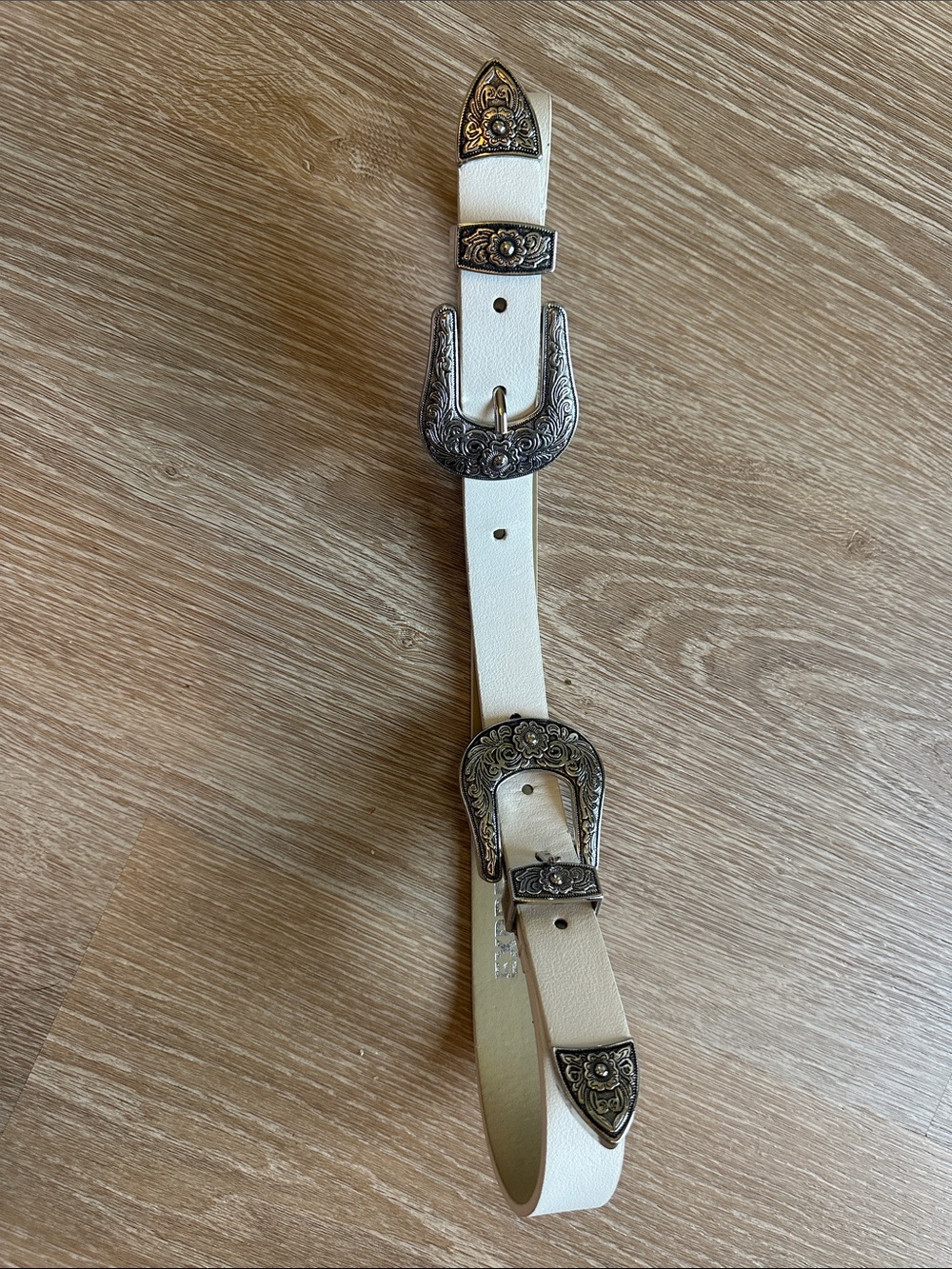 Express White Western-Inspired Belt with Ornate Silver Buckles